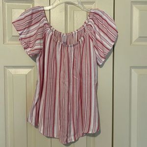 NWOT STRIPPED SHORT SLEEVE TOP